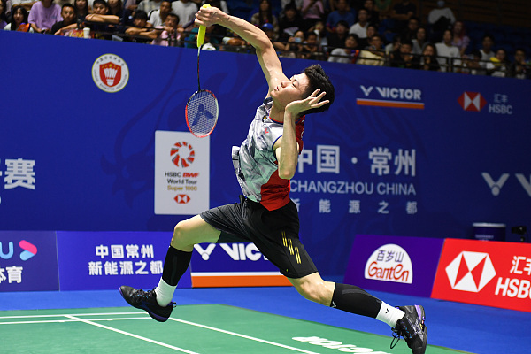 己的辉煌篇 己的辉煌篇