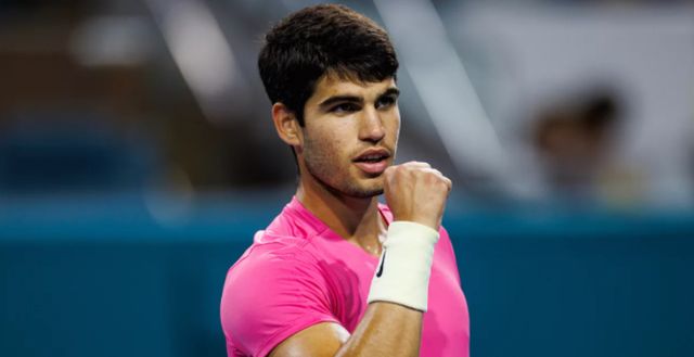 通过社交媒 通过社交媒