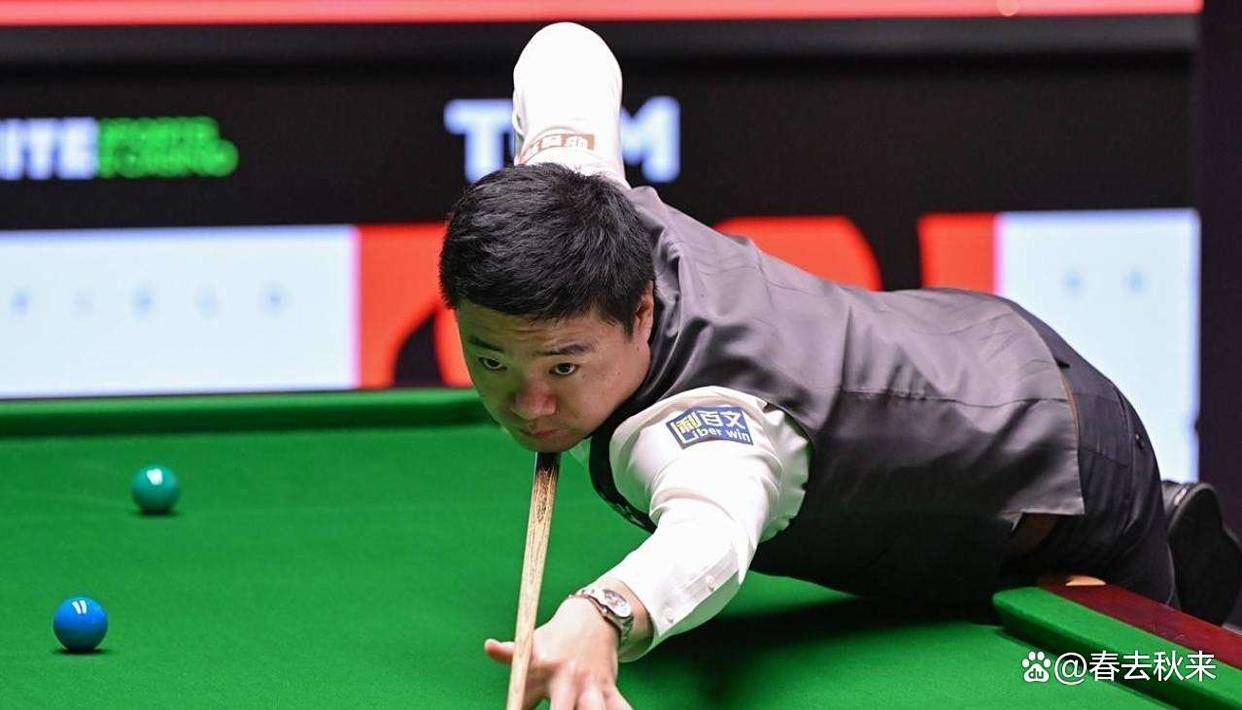 够从替补席 够从替补席