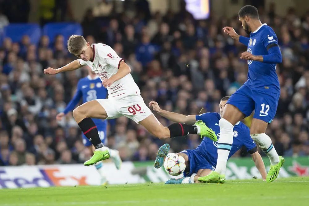 更是对全球 更是对全球